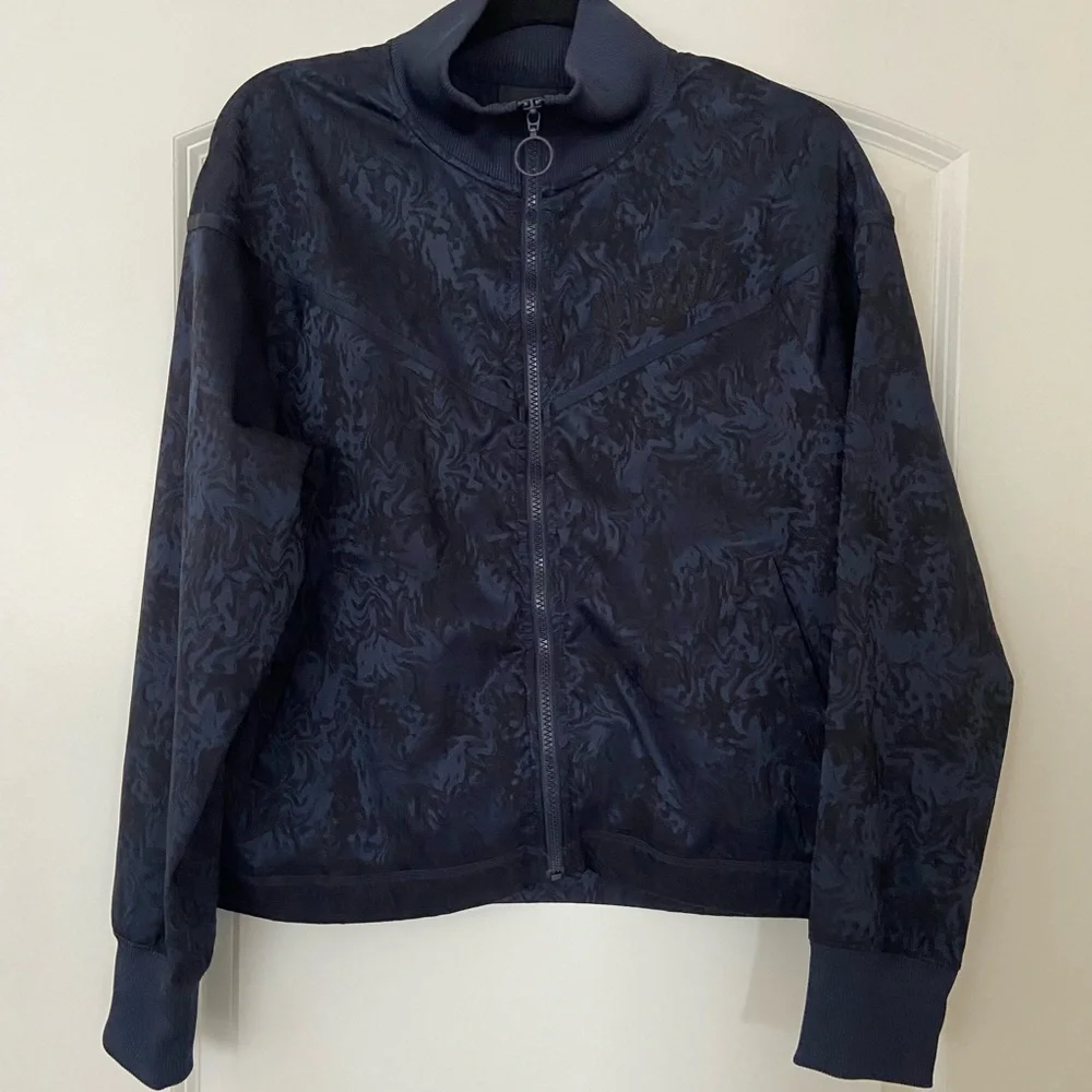 Nike full zip jacquard navy jacket, size M